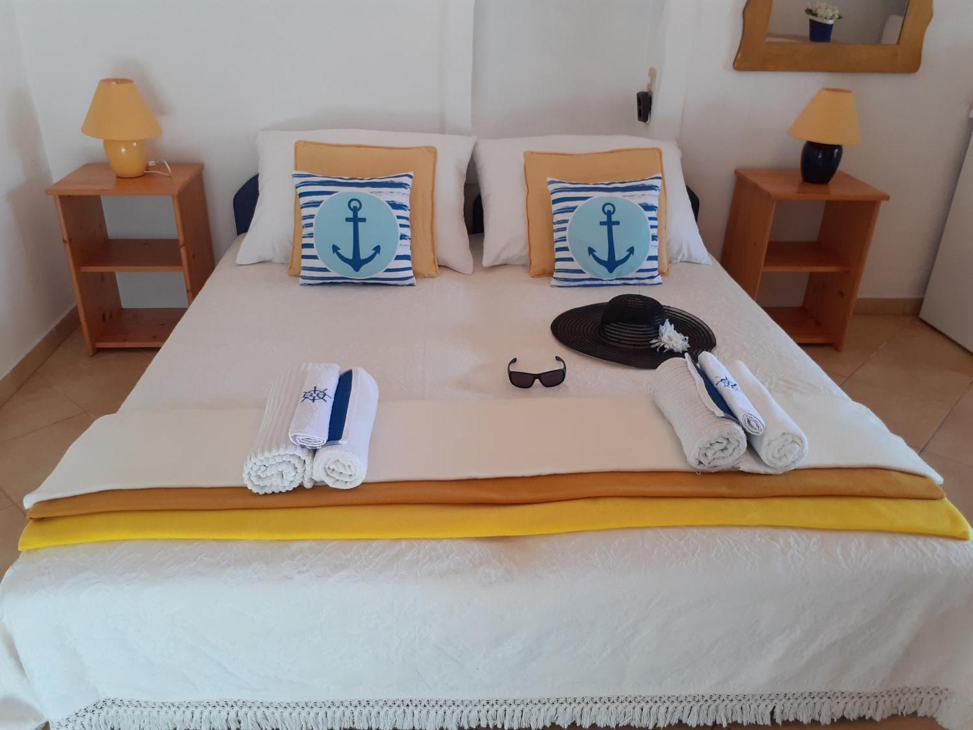 Csopak Mariann Apartman Phòng bức ảnh