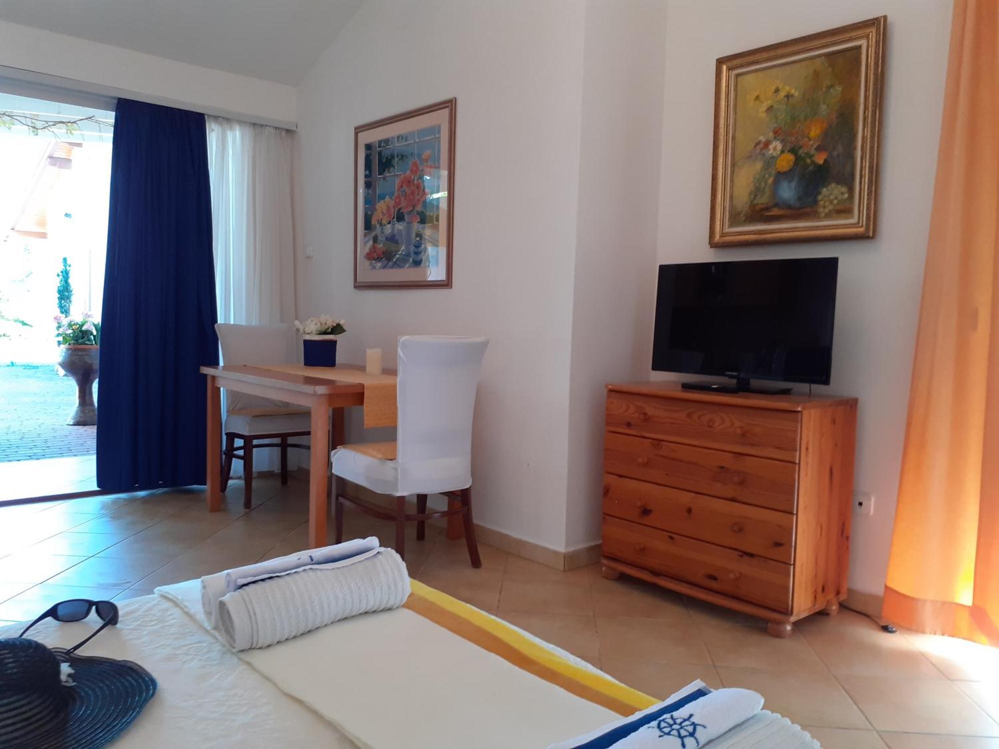 Csopak Mariann Apartman Phòng bức ảnh